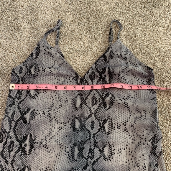 Snake print Mini dress - Picture 4 of 7